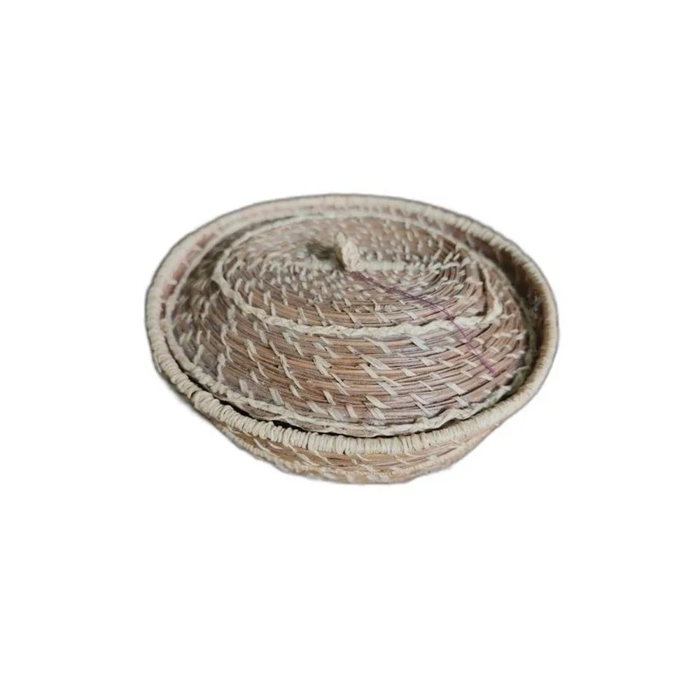 Handwoven basket with lid  Finely Handwoven Small Trinkets, Jewelry, Doodads, 6